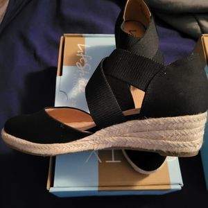 LifeStride Women's Keaton Espadrille Wedge Size 7